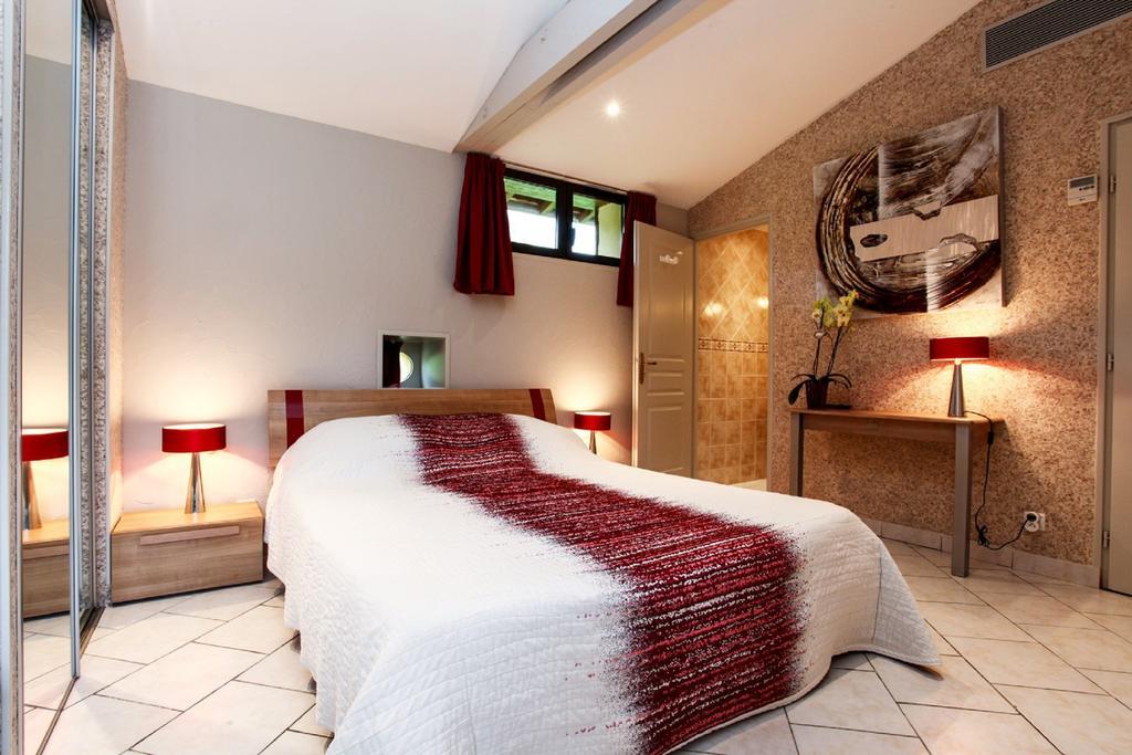 Chambres D'Hotes Les Peyrouses Sarlat-la-Canéda Exteriér fotografie